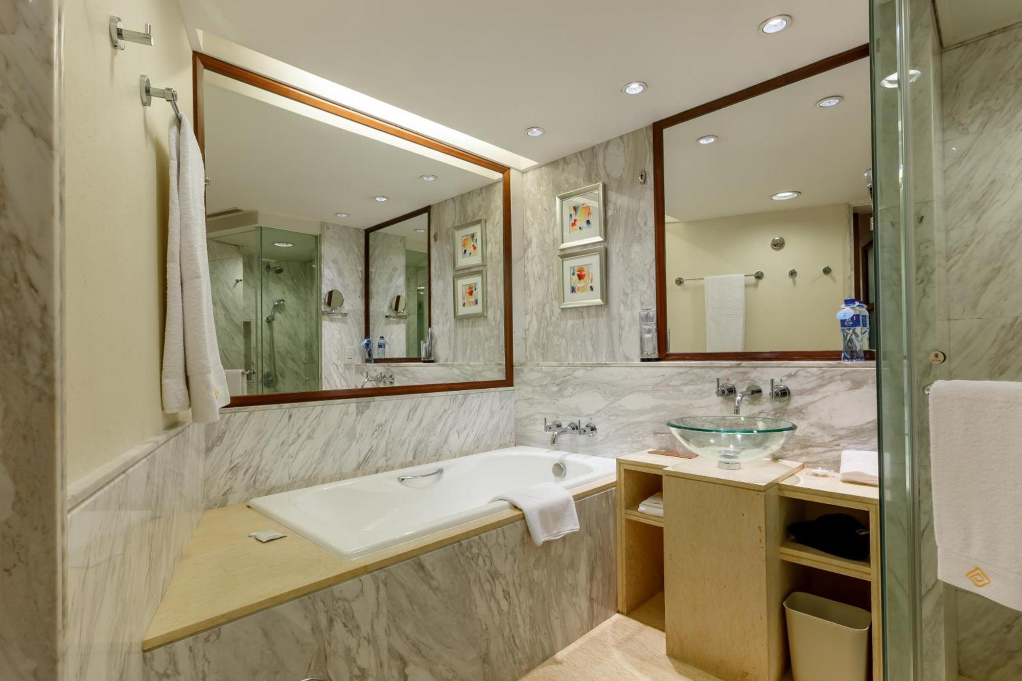 Parklane Hotel Changan Dongguan  Bagian luar foto